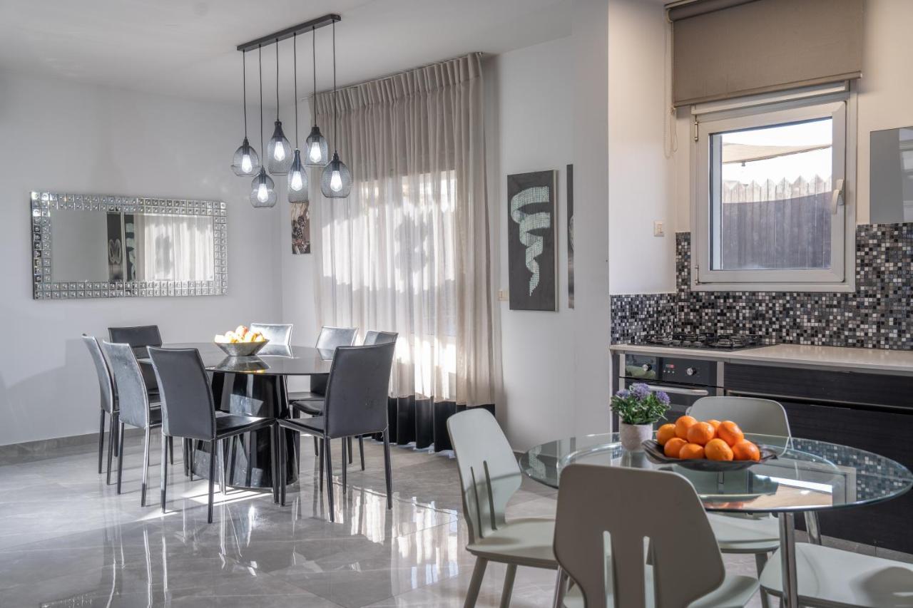 Modern Villa-Ella Sun เอลัต ภายนอก รูปภาพ